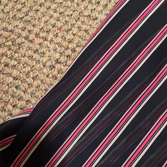 Striped romper - Picture 4 of 5